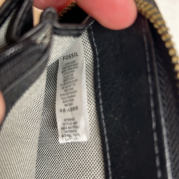 FOSSIL LIZA BLACK WRAP AROUND WALLET/CLUTCH - Picture 10 of 16